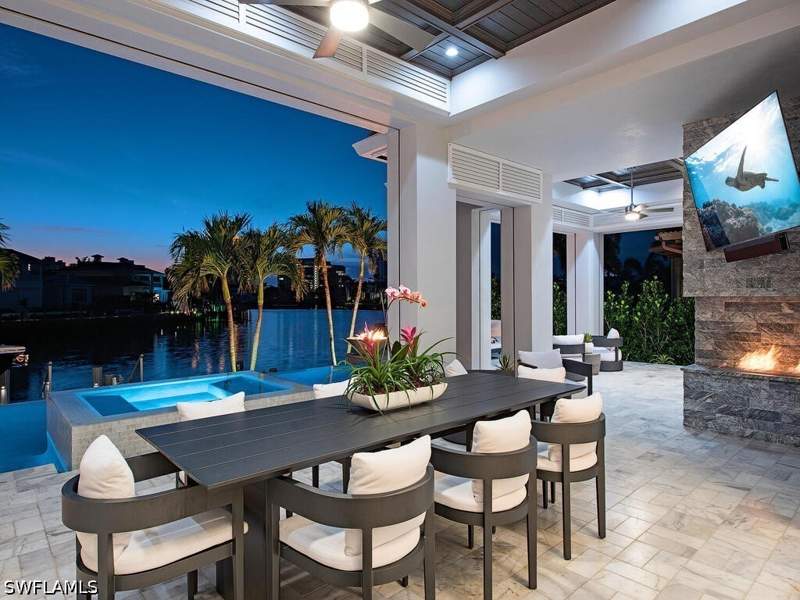 4 bedroom SingleFamilyResidence at 3801 Crayton Rd, Park Shore, Naples — photo 5