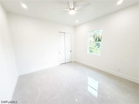 508 Herrin Ave, Lehigh Acres FL - photo 10 of 39