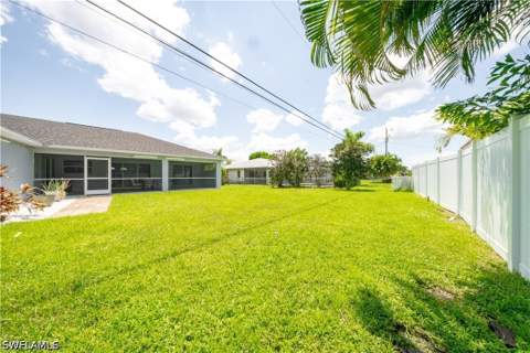 3302 SE 11th Ave, Cape Coral FL - photo 10 of 49