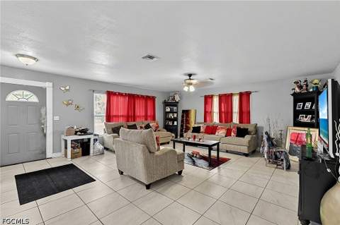 4028 Manning Ave, Fort Myers FL - photo 7 of 20
