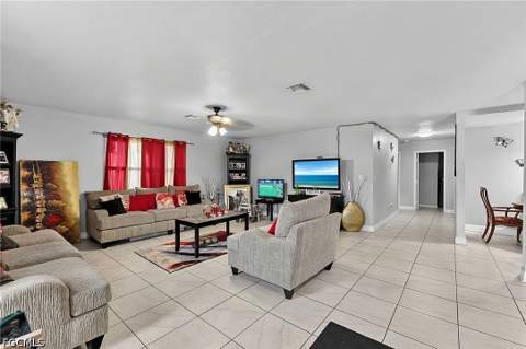 4028 Manning Ave, Fort Myers FL - photo 8 of 20