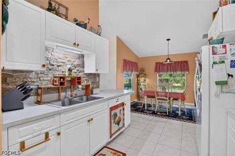 3570 NE 11th Ave, Cape Coral FL - photo 18 of 38