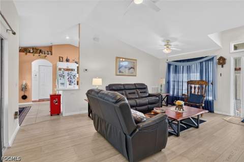 3570 NE 11th Ave, Cape Coral FL - photo 7 of 38