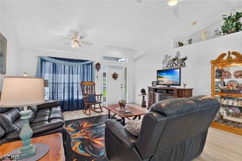 3570 NE 11th Ave, Cape Coral FL - photo 9 of 38