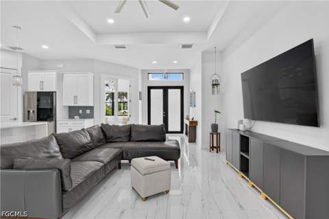 244 NW 15th Ave, Cape Coral FL - photo 12 of 50