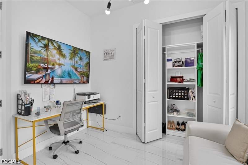 4 bedroom SingleFamilyResidence at 244 NW 15th Ave, Cape Coral, Cape Coral — photo 5