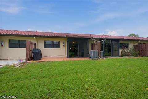 2041 Pine Isle Ln 2041, Naples FL - photo 24 of 37