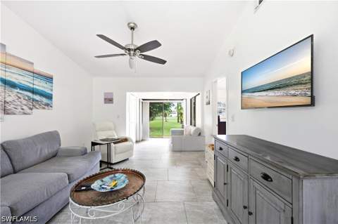 2041 Pine Isle Ln 2041, Naples FL - photo 8 of 37