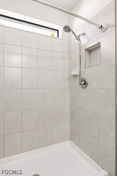 10761 Firebush Cir, North Fort Myers FL - photo 20 of 41