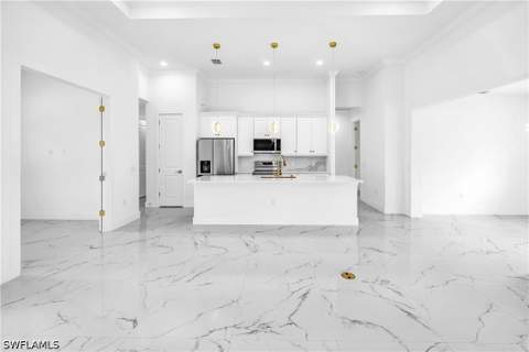578 Woodview Dr, Lehigh Acres FL - photo 10 of 43