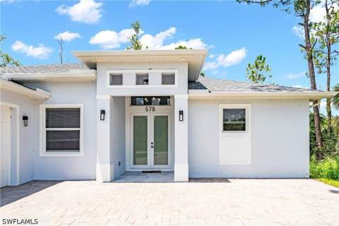 578 Woodview Dr, Lehigh Acres FL - photo 8 of 43