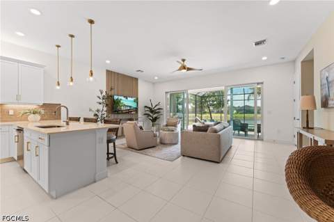 11523 Jacaranda Dr, Naples FL - photo 12 of 44