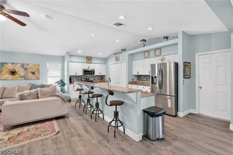 775 Arundel Cir, Fort Myers FL - photo 13 of 44