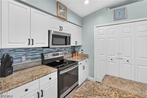 775 Arundel Cir, Fort Myers FL - photo 17 of 44
