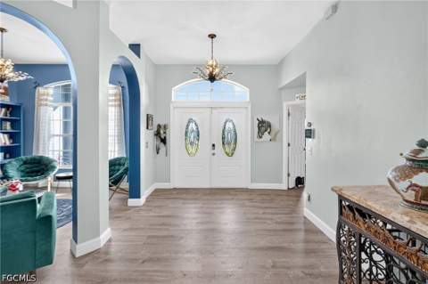 775 Arundel Cir, Fort Myers FL - photo 8 of 44