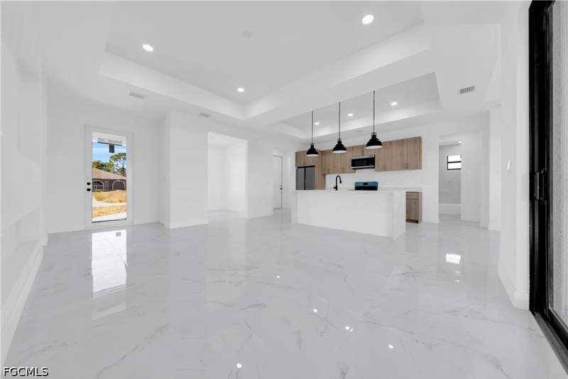 3 bedroom SingleFamilyResidence at 1205 W 11th St, Lehigh Acres, Lehigh Acres — photo 3
