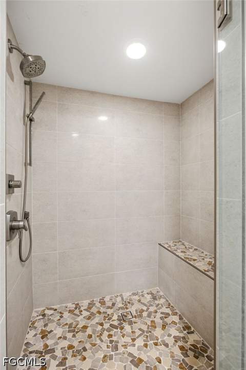 4141 Bay Beach Ln 463, Fort Myers Beach FL - photo 22 of 47