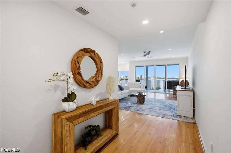 3 bedroom Condominium at 4141 Bay Beach Ln 463, Waterside At Bay Beach, Fort Myers Beach — photo 3