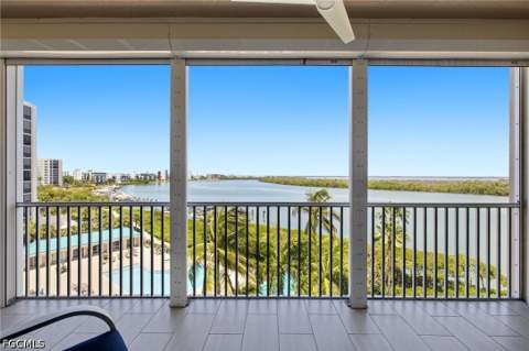 4141 Bay Beach Ln 463, Fort Myers Beach FL - photo 8 of 47