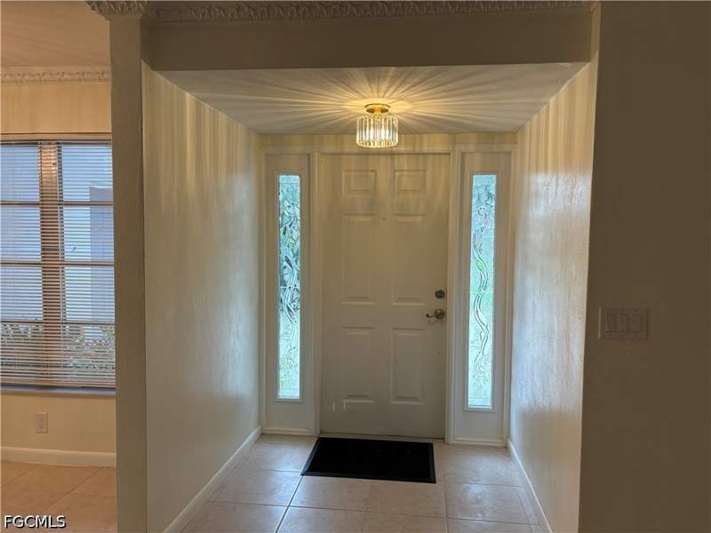3 bedroom SingleFamilyResidence at 5661 Eichen Cir E, Sunset Cove, Fort Myers — photo 3