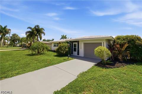 3106 SE 18th Pl, Cape Coral FL - photo 21 of 47