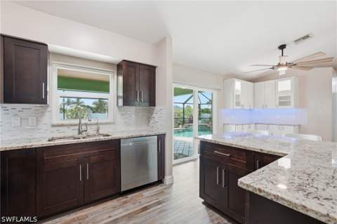 4425 SW 14th Pl, Cape Coral FL - photo 9 of 32
