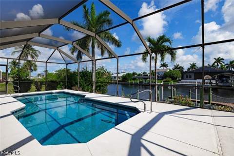 2819 SW 37th Ter, Cape Coral FL - photo 6 of 30