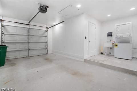250 Lanchester Ct 35, Naples FL - photo 17 of 17