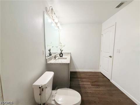 1010 NE 1st Ave, Cape Coral FL - photo 9 of 17