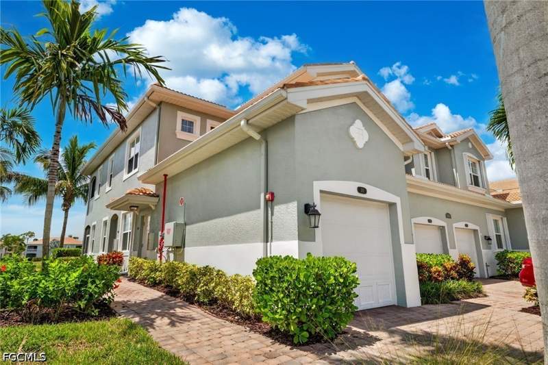 3 bedroom Condominium at 18268 Creekside Preserve Loop 201, Creekside Preserve, Fort Myers — photo 2