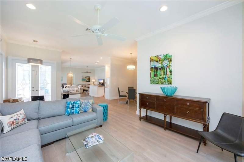 3 bedroom Attached at 3463 Marbella Ct, Costa Del Sol, Bonita Springs — photo 2