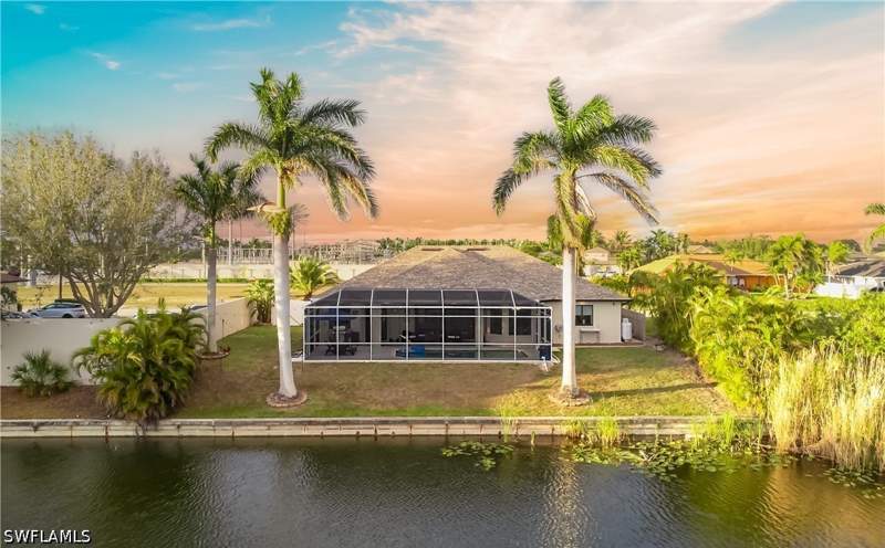 3 bedroom SingleFamilyResidence at 110 SE 16th Ter, Cape Coral, Cape Coral — photo 3