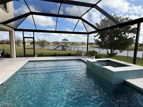 3302 Pasadena Ct, Fort Myers FL - photo 8 of 50