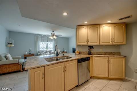 1761 Four Mile Cove Pkwy 513, Cape Coral FL - photo 24 of 47