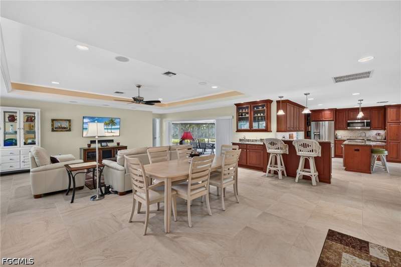 4 bedroom SingleFamilyResidence at 4478 Windjammer Ln, Windjammer Village At The Land, Fort Myers — photo 5