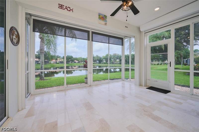 2 bedroom Attached at 17014 Middlebrook Ct, Sommerset Villas, Fort Myers — photo 3