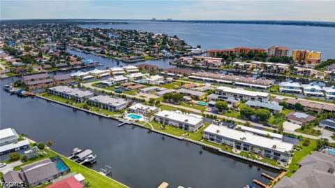 4108 SE 19th Ave 206, Cape Coral FL - photo 8 of 33
