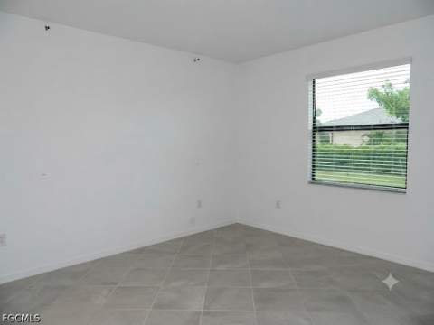 3426 Menores Way, Fort Myers FL - photo 10 of 16
