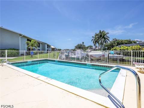 4708 SW 8th Pl 205, Cape Coral FL - photo 16 of 20