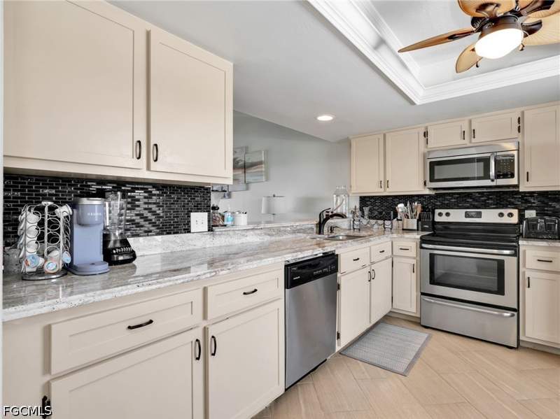 2 bedroom Condominium at 4708 SW 8th Pl 205, Baruna Bay Condo, Cape Coral — photo 5