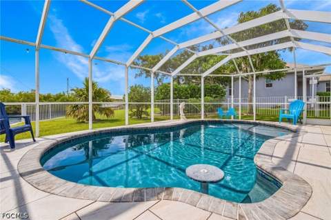 12088 Boat Shell Dr, Matlacha Isles FL - photo 21 of 29