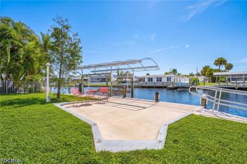 12088 Boat Shell Dr, Matlacha Isles FL - photo 23 of 29