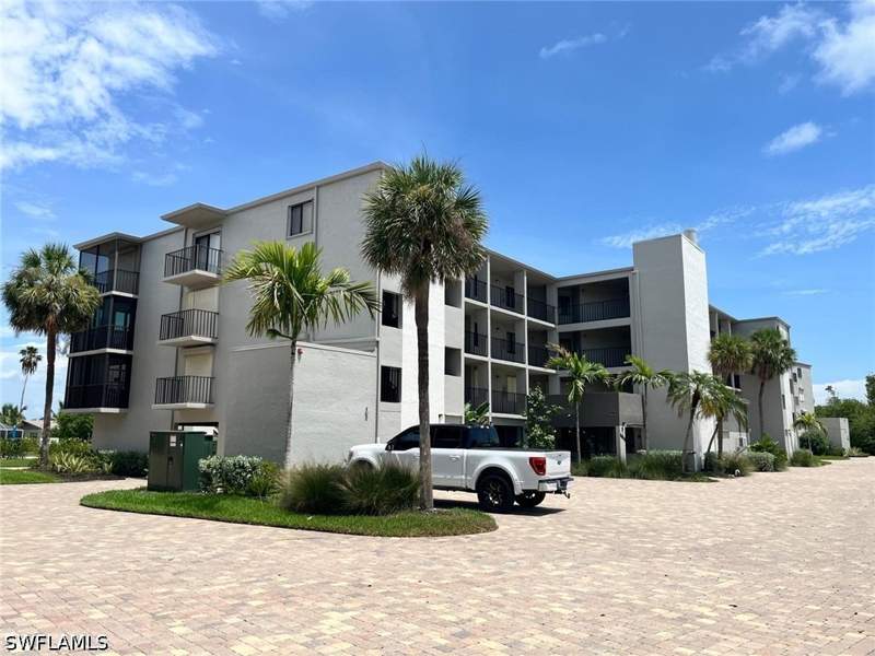 2 bedroom Condominium at 6655 Estero Blvd 114, Fairview Isles Condo, Fort Myers Beach — photo 2