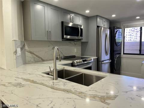 6655 Estero Blvd 114, Fort Myers Beach FL - photo 7 of 39