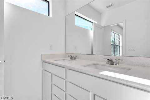 1424 Weeping Willow Ct, Cape Coral FL - photo 10 of 28