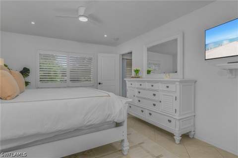 7725 Jewel Ln 201, Naples FL - photo 18 of 38