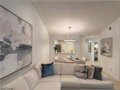 7725 Jewel Ln 201, Naples FL - photo 8 of 38