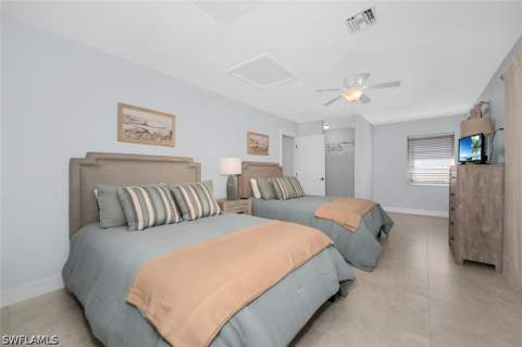 385 Willet Ave, Naples FL - photo 10 of 19