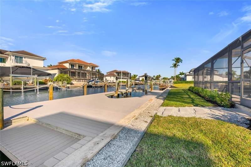 3 bedroom SingleFamilyResidence at 385 Willet Ave, Conners, Naples — photo 2