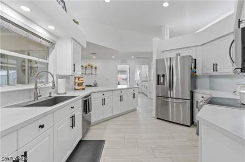 9052 Cypress Dr N, Fort Myers FL - photo 12 of 37